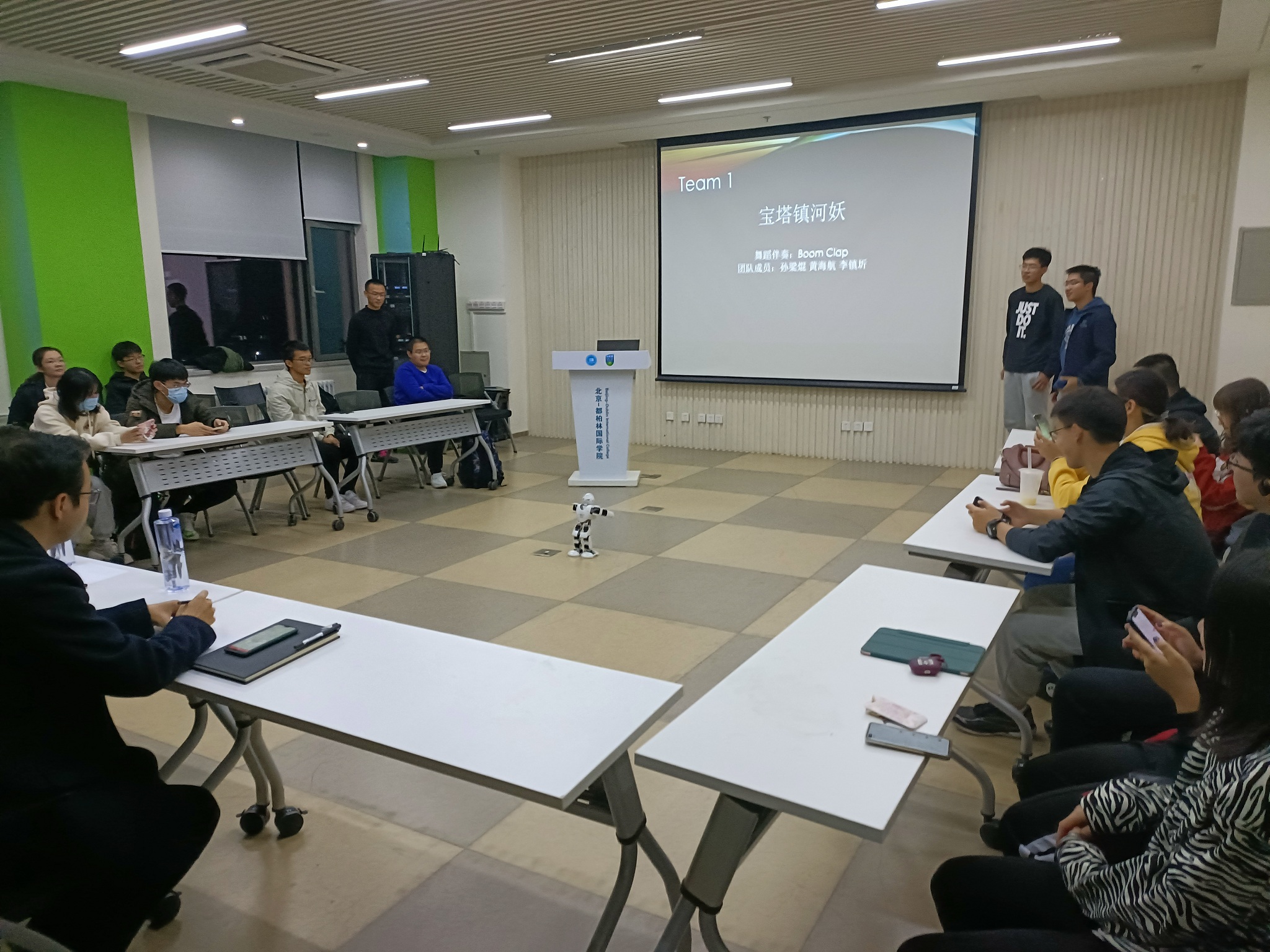 1634884954405061596.jpg 1634884954405061596.jpg