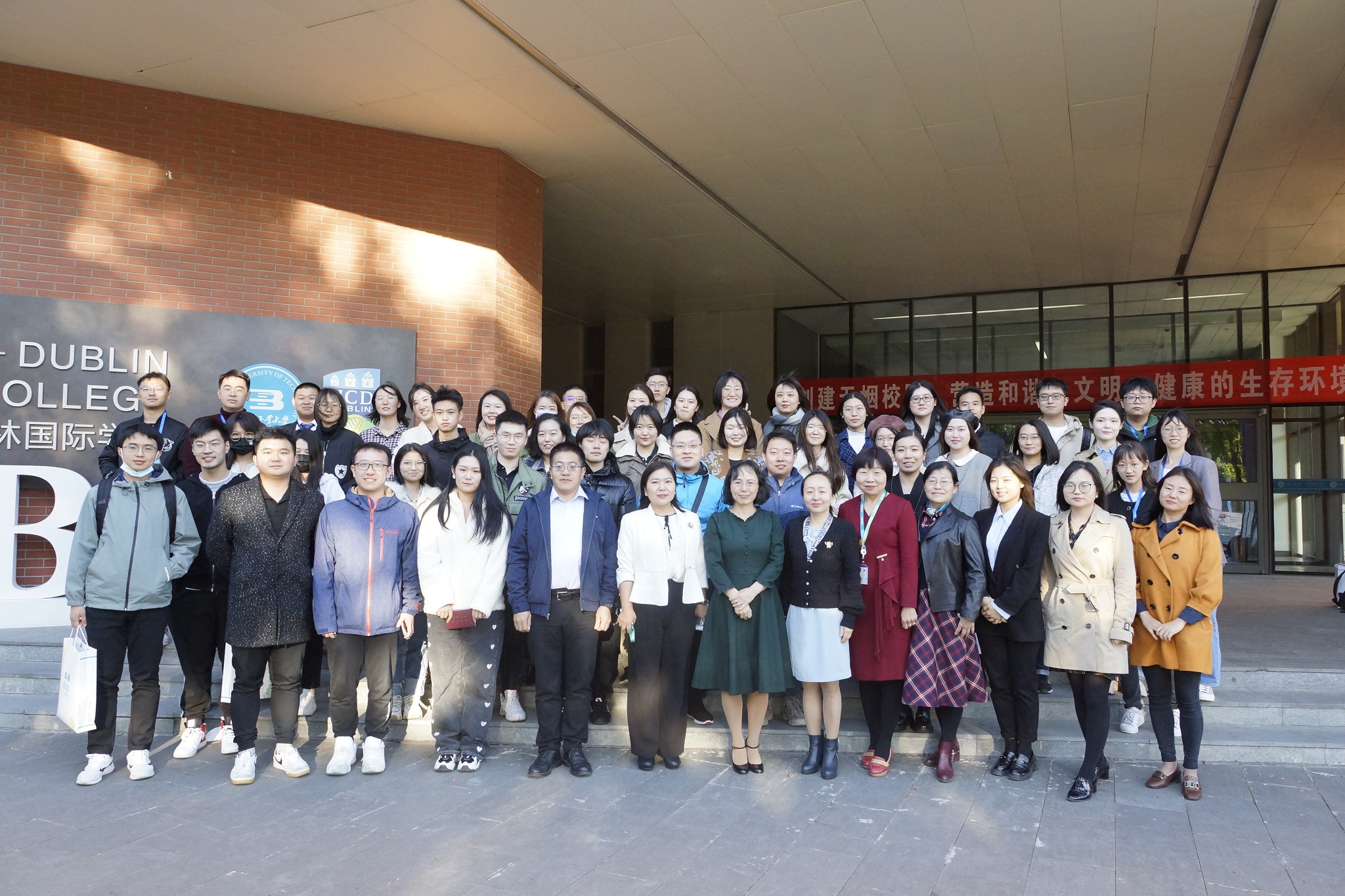 1634627471669096836.jpg 1634627471669096836.jpg