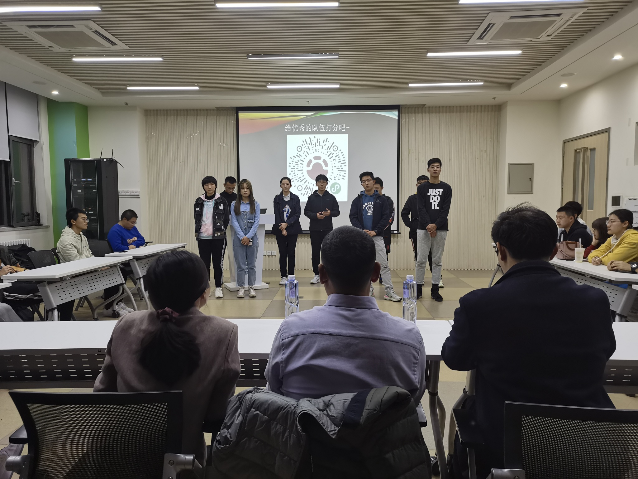 1634885153477017190.jpg 1634885153477017190.jpg